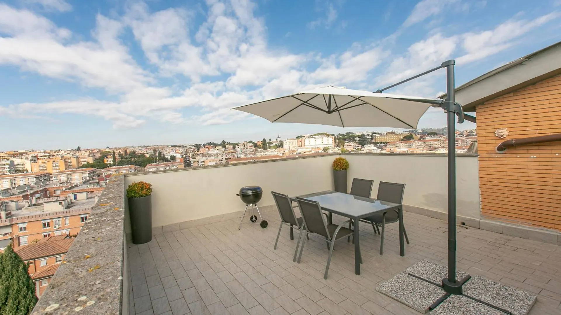 Terrazza San Pietro Vicino Metro A Apartment Rome Italy