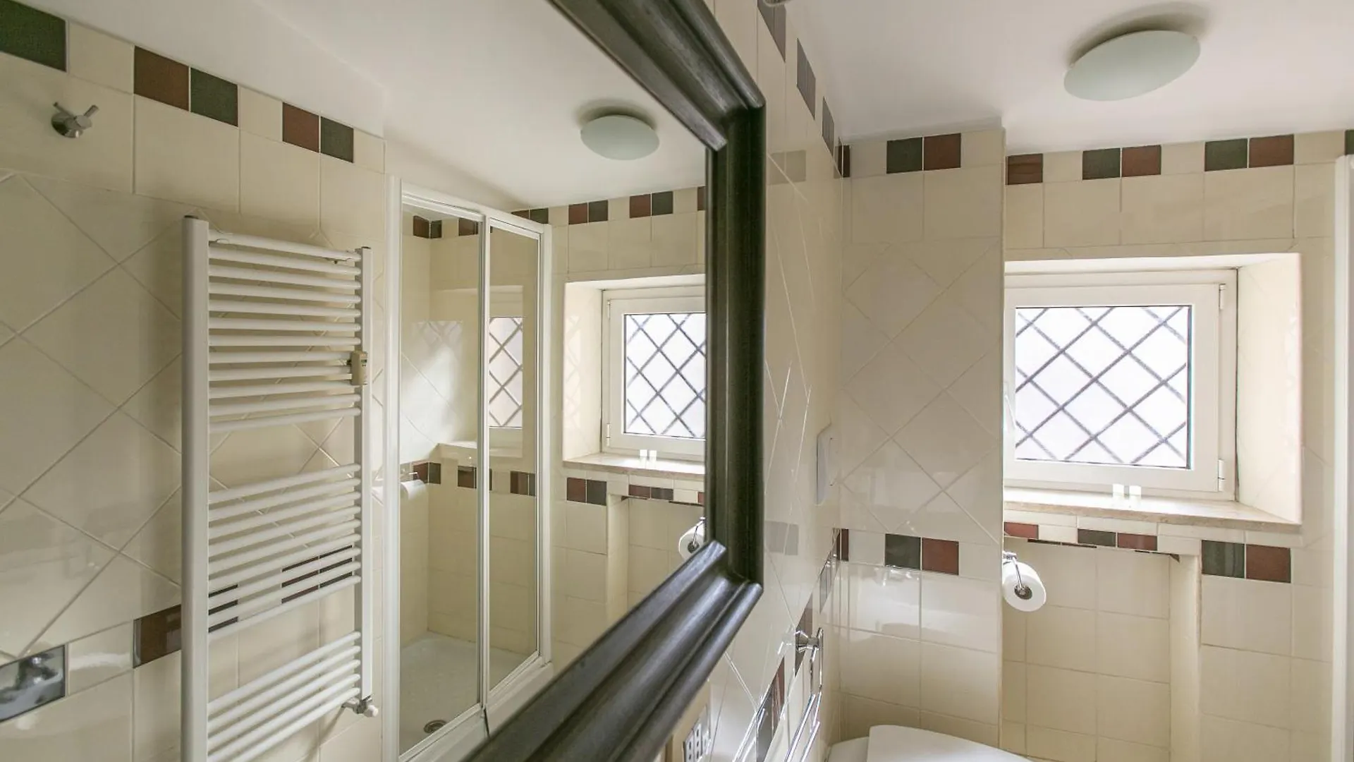 Apartament Terrazza San Pietro Vicino Metro A Rzym
