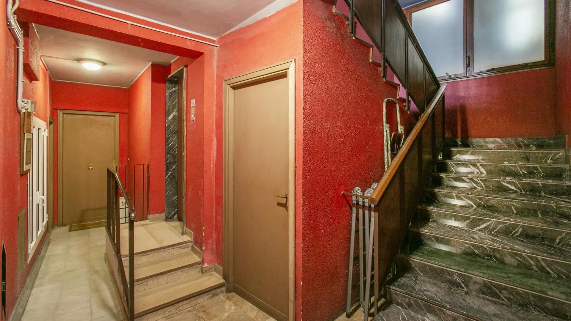 Apartament Terrazza San Pietro Vicino Metro A Rzym